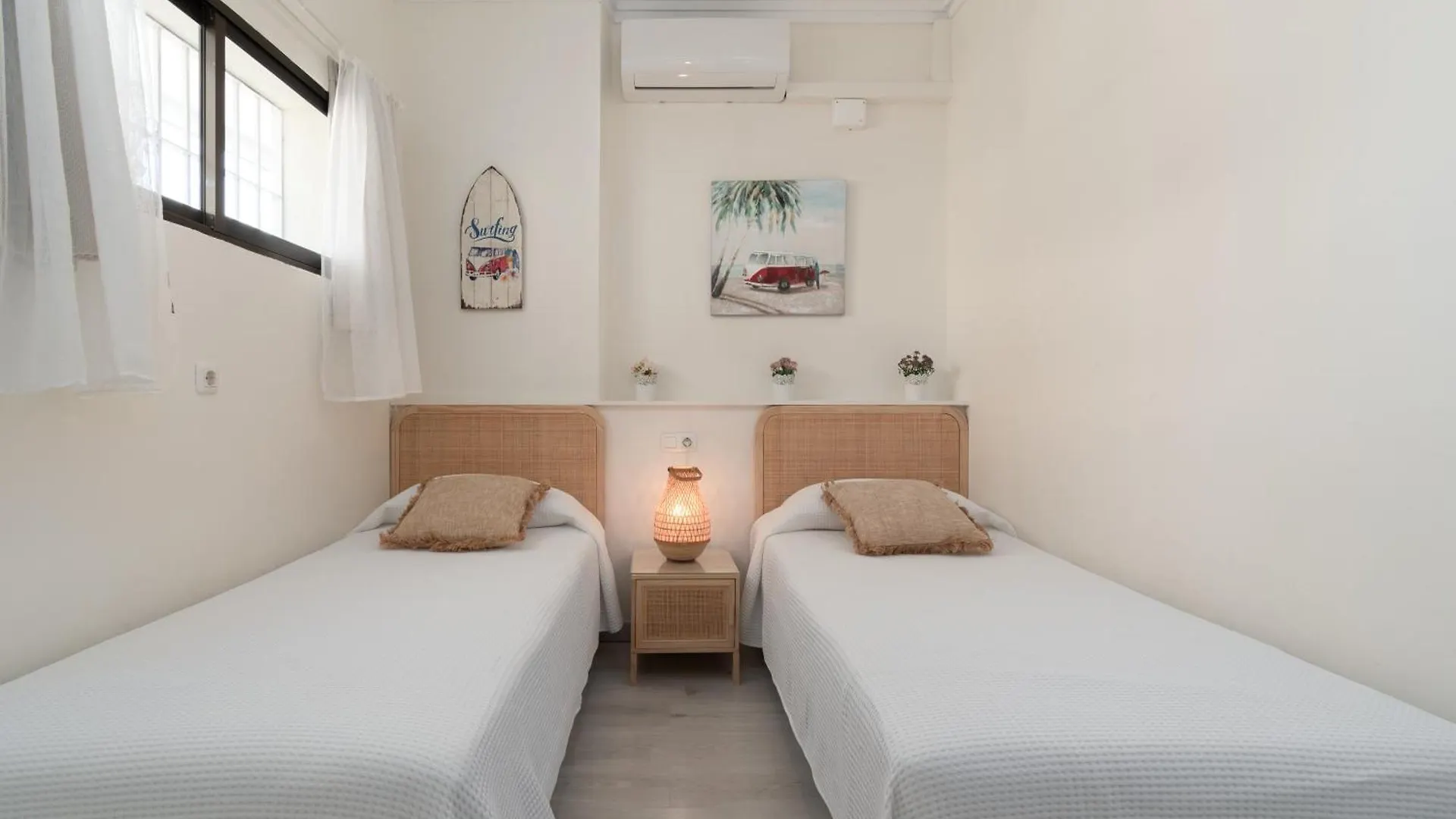 Stunning Beachfront Apartment With Sea Views Benalmadena