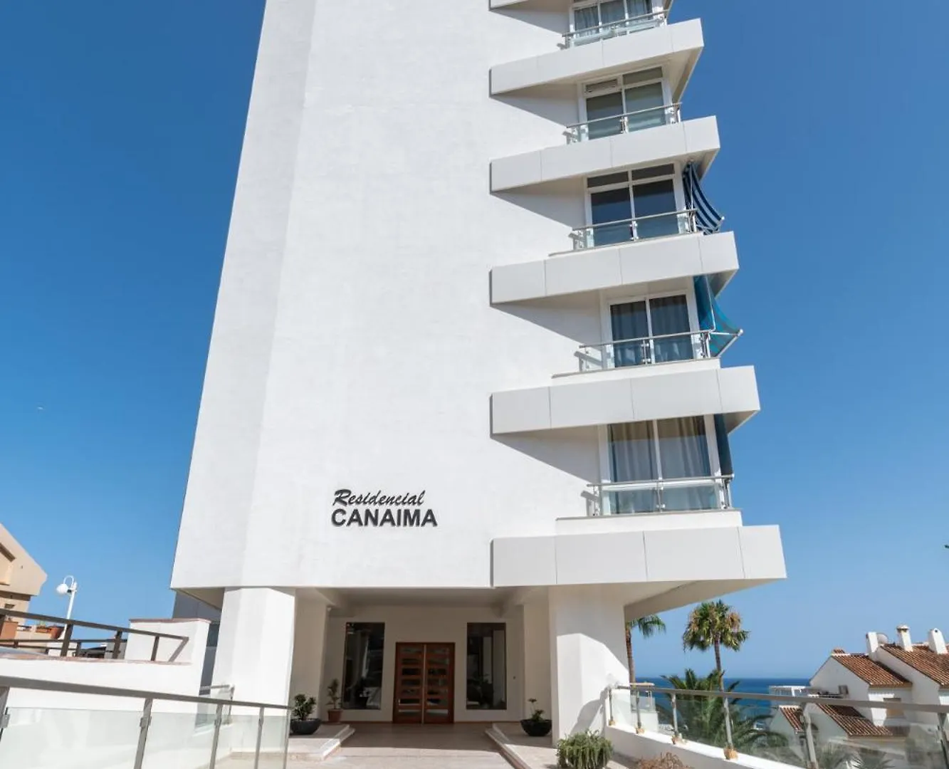 Stunning Beachfront Apartment With Sea Views Benalmadena