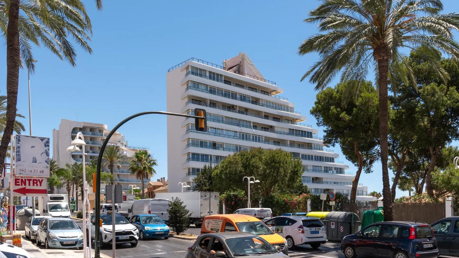 Stunning Beachfront Apartment With Sea Views Benalmadena