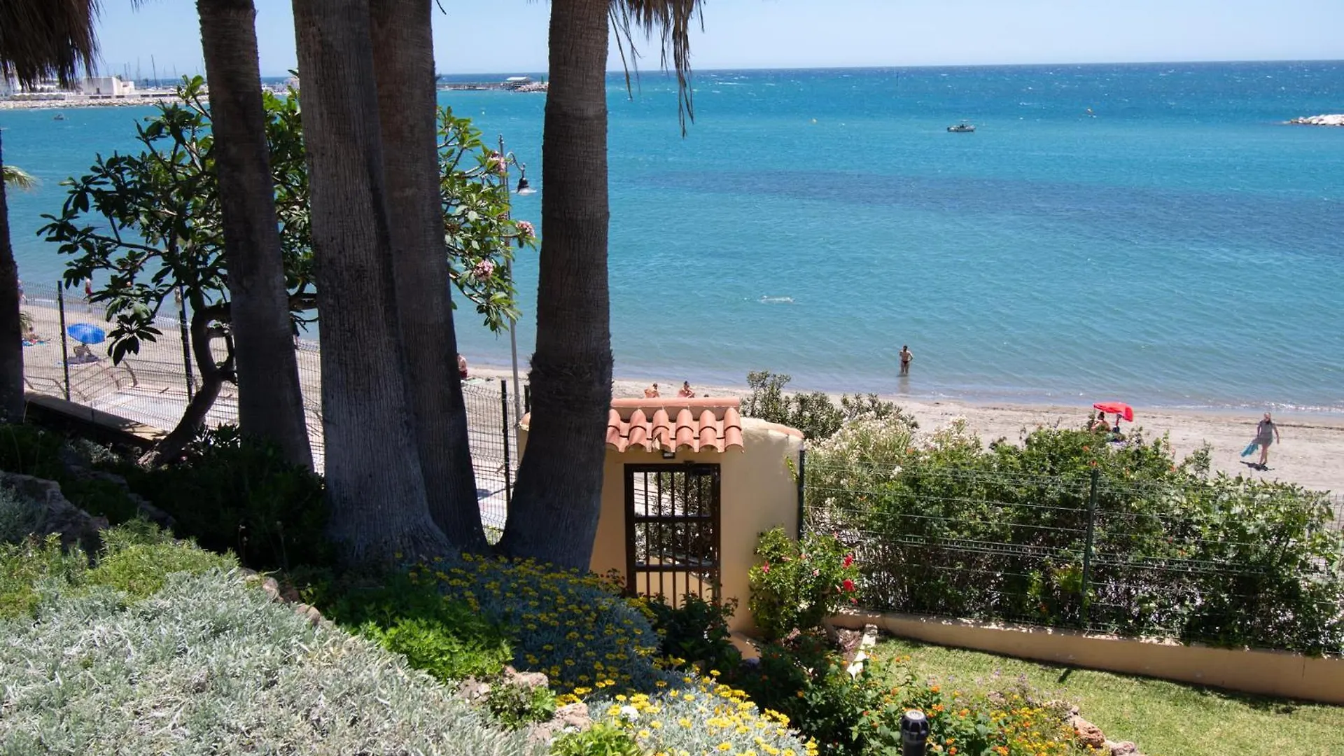 Stunning Beachfront Apartment With Sea Views Benalmadena Spain