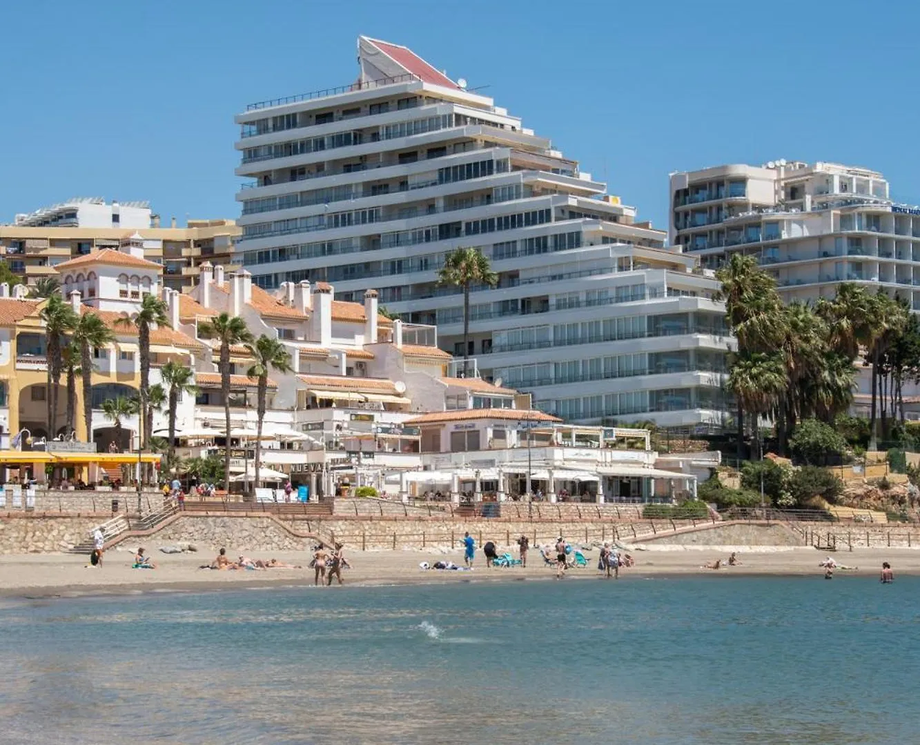 Stunning Beachfront Apartment With Sea Views Benalmadena 0*,